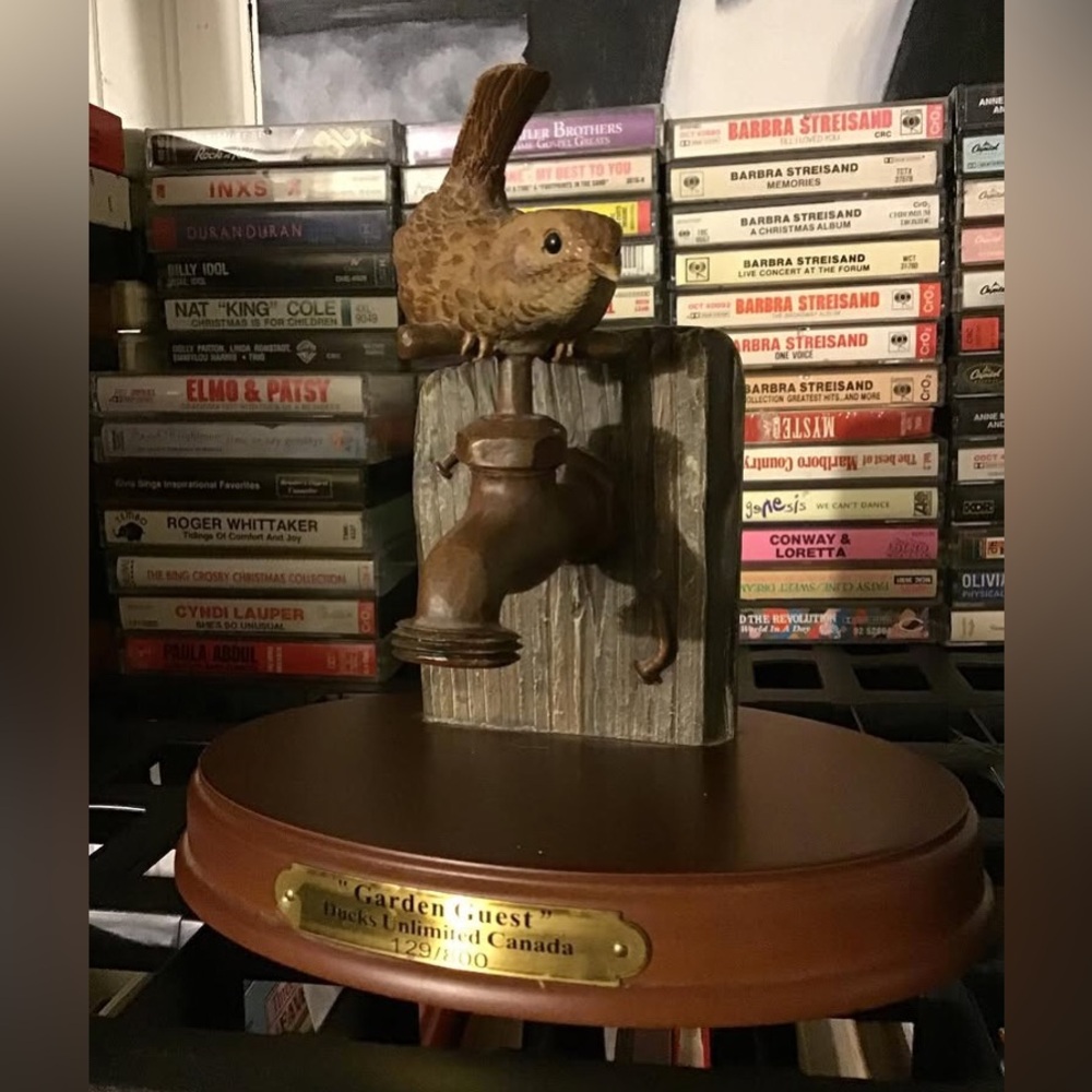 1998 Ducks U N L I M I T E D figure